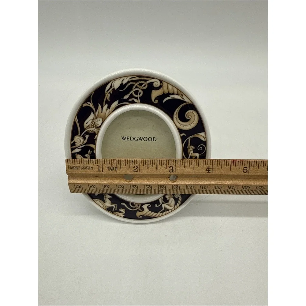 Wedgwood cornucopia oval